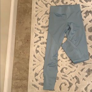 High waisted leggings